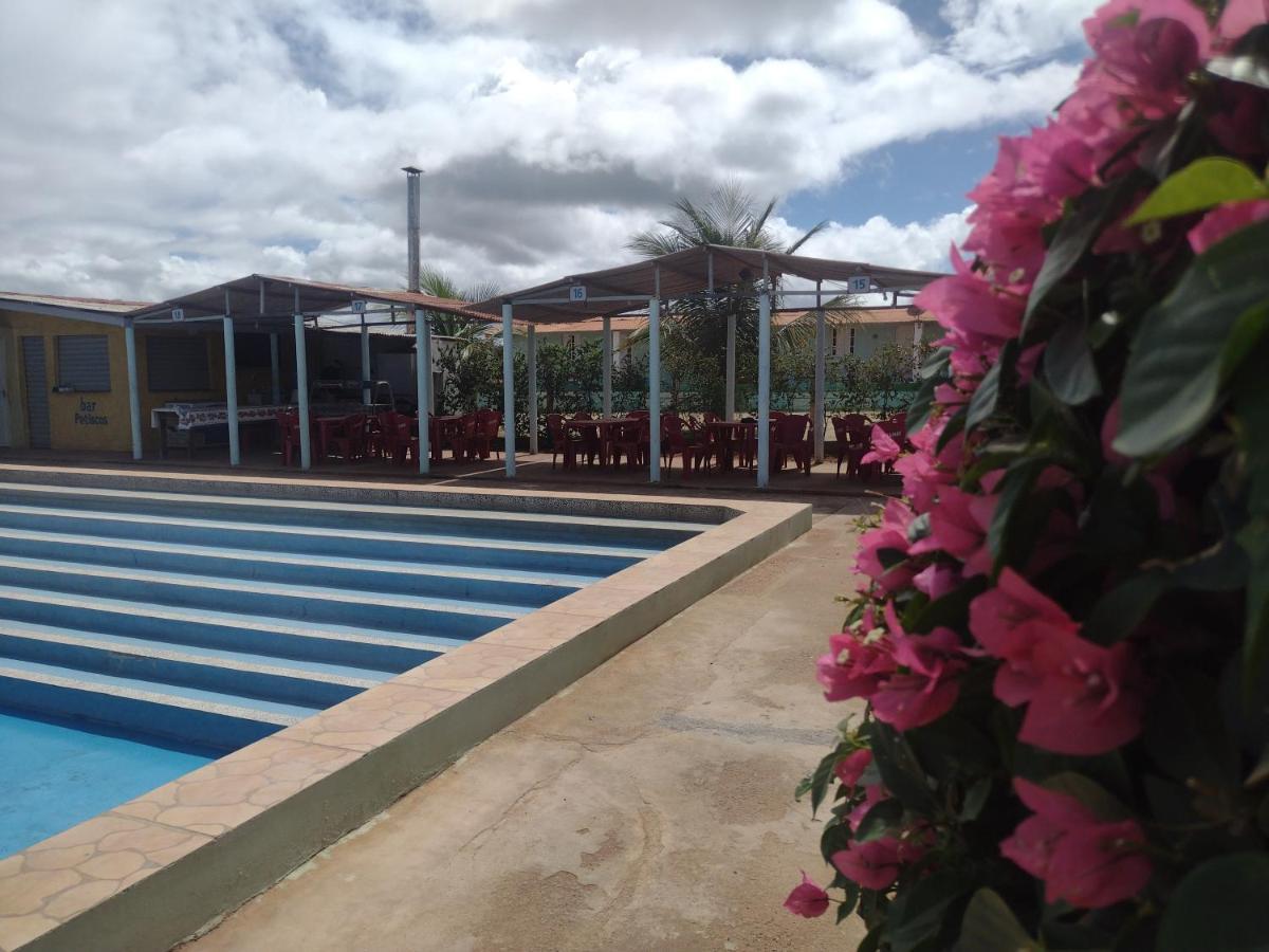 Complexo Turistico Parque Das Pedras Petrolandia 外观 照片