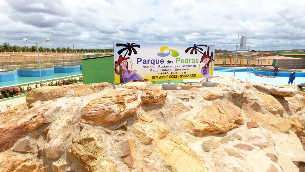 Complexo Turistico Parque Das Pedras Petrolandia 外观 照片